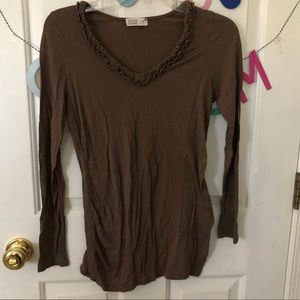 5/$25 Old Navy Ruffled Maternity Top